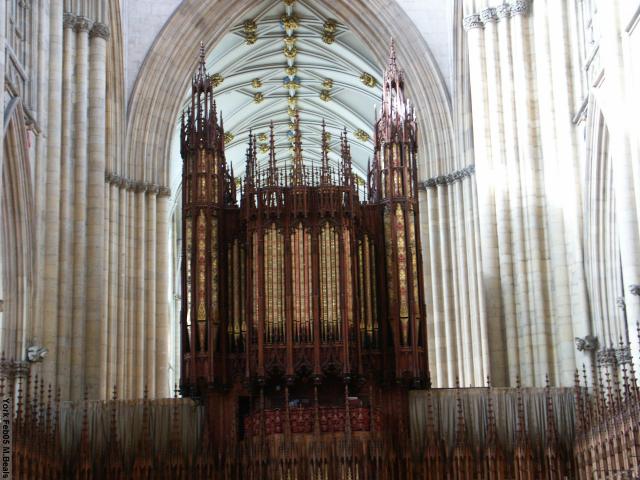 PICT5398-Pipe_organ